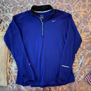 Woman’s Nike top